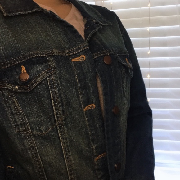 GAP jean jacket - Picture 2 of 8